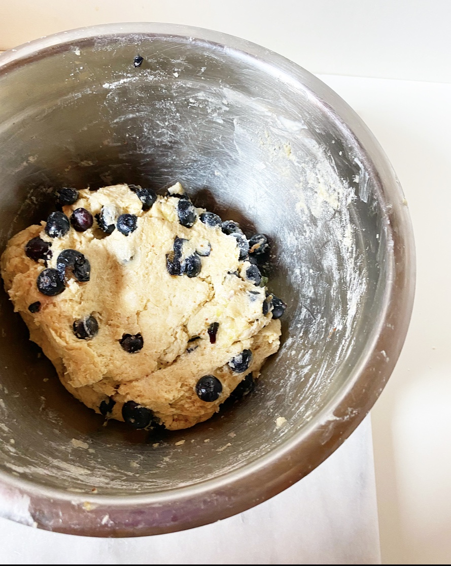 Blueberry Sour Cream Scones​
