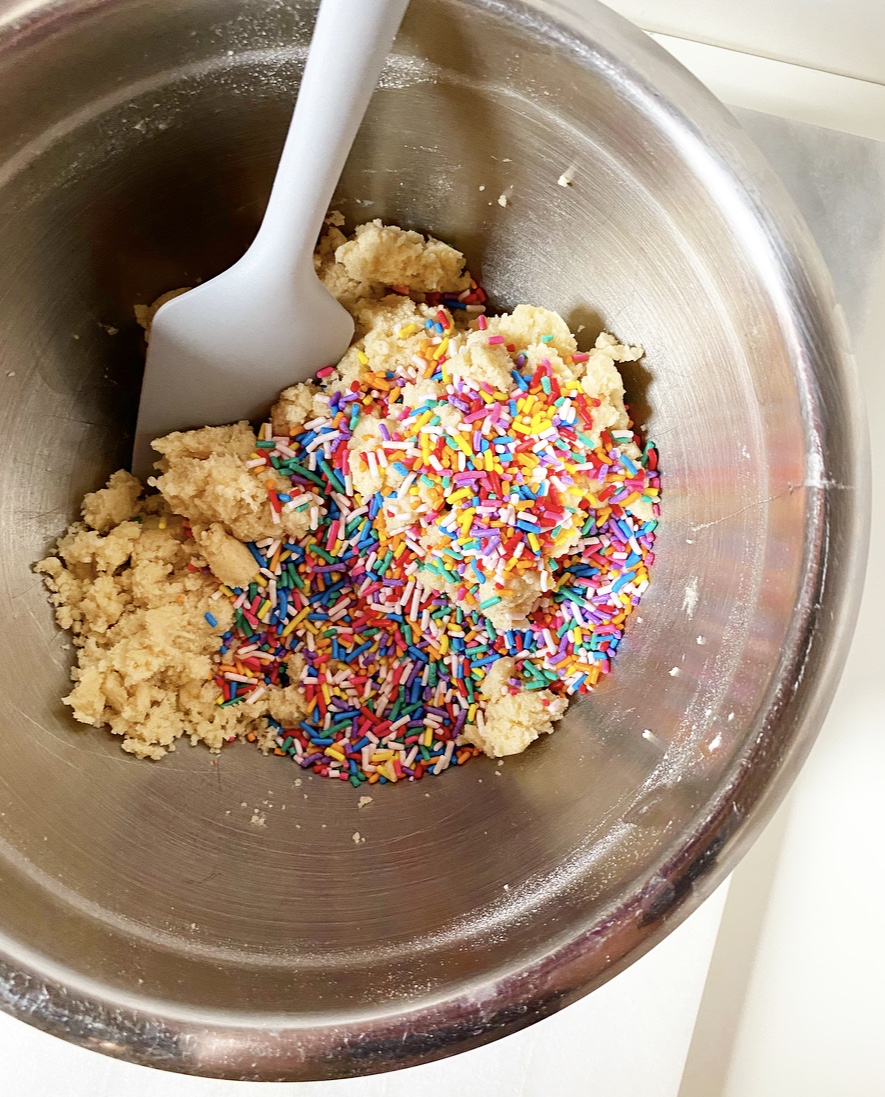 Crispy, Crunchy Sprinkle Sugar Cookies​