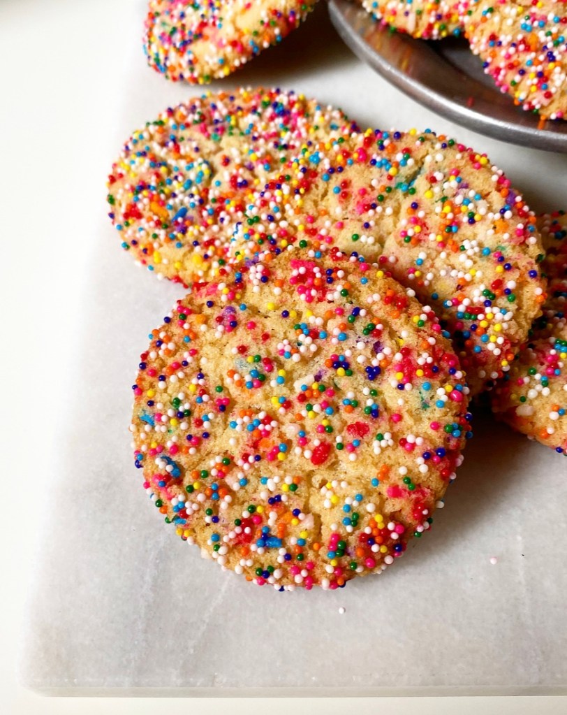 Crispy, Crunchy Sprinkle Sugar Cookies