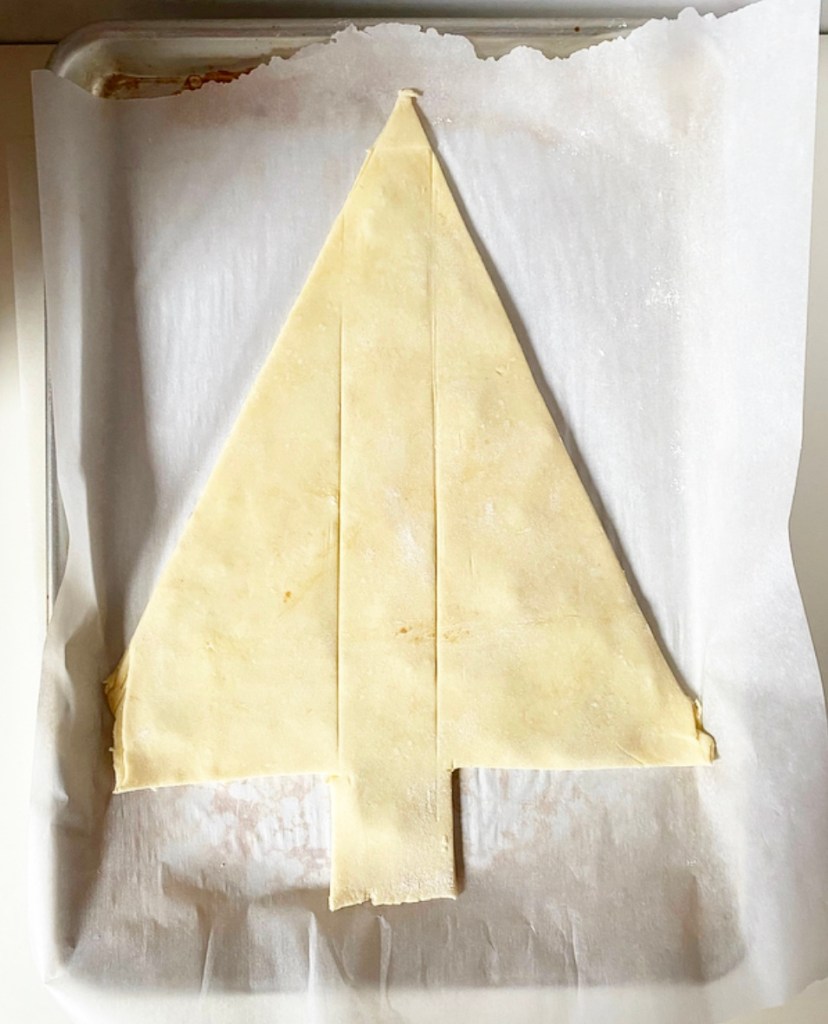 Cinnamon Sugar Puff Pastry Christmas Tree