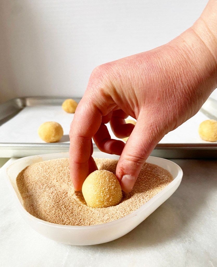 Crispy, Crunchy Snickerdoodles