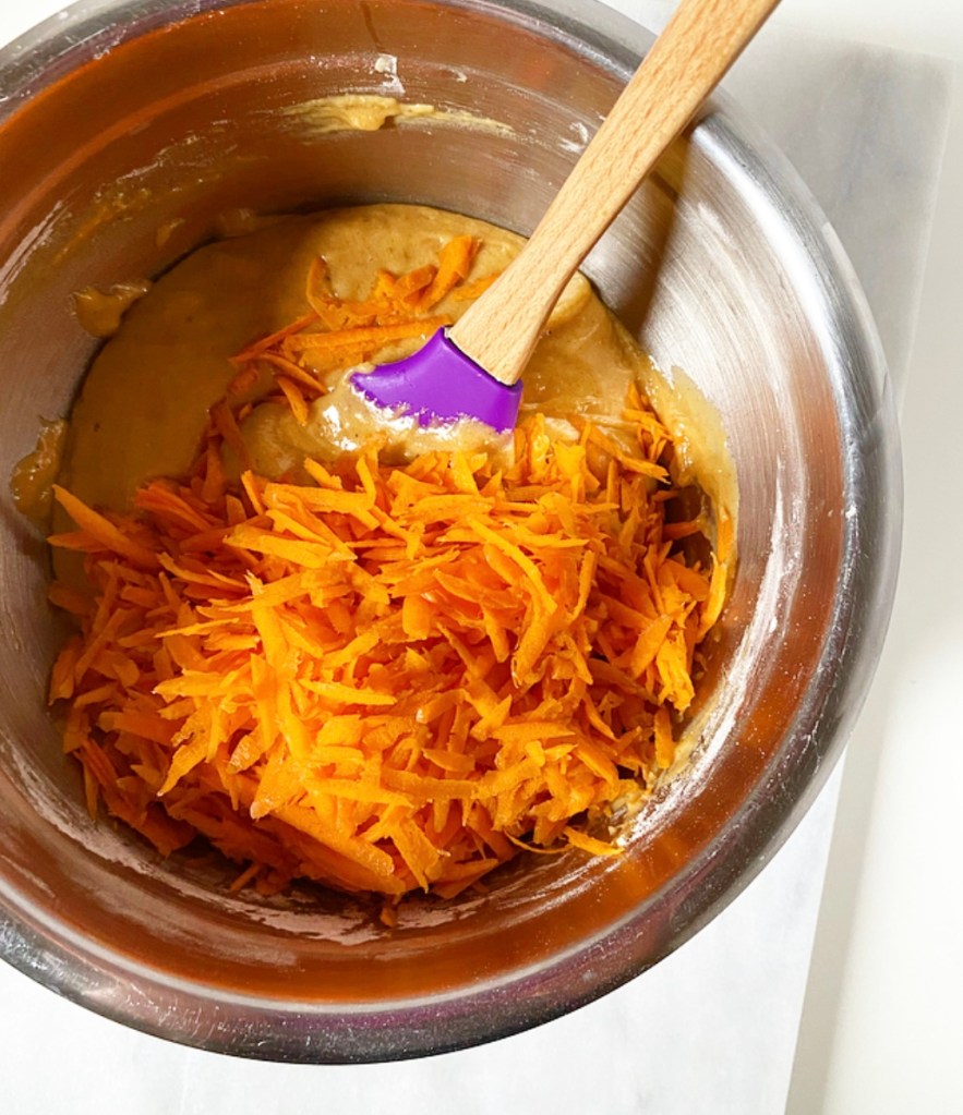 Carrot Cupcakes with Cream Cheese Frosting​