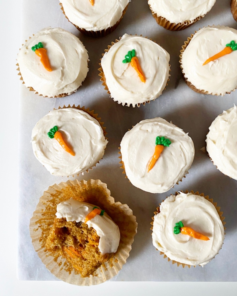 Carrot Cupcakes with Cream Cheese Frosting​